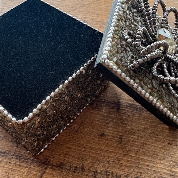 Elegant Hand-Beaded Trinket Jewelry Keepsake Box Floral Lid |  Neutral Tones - Picture 10 of 12